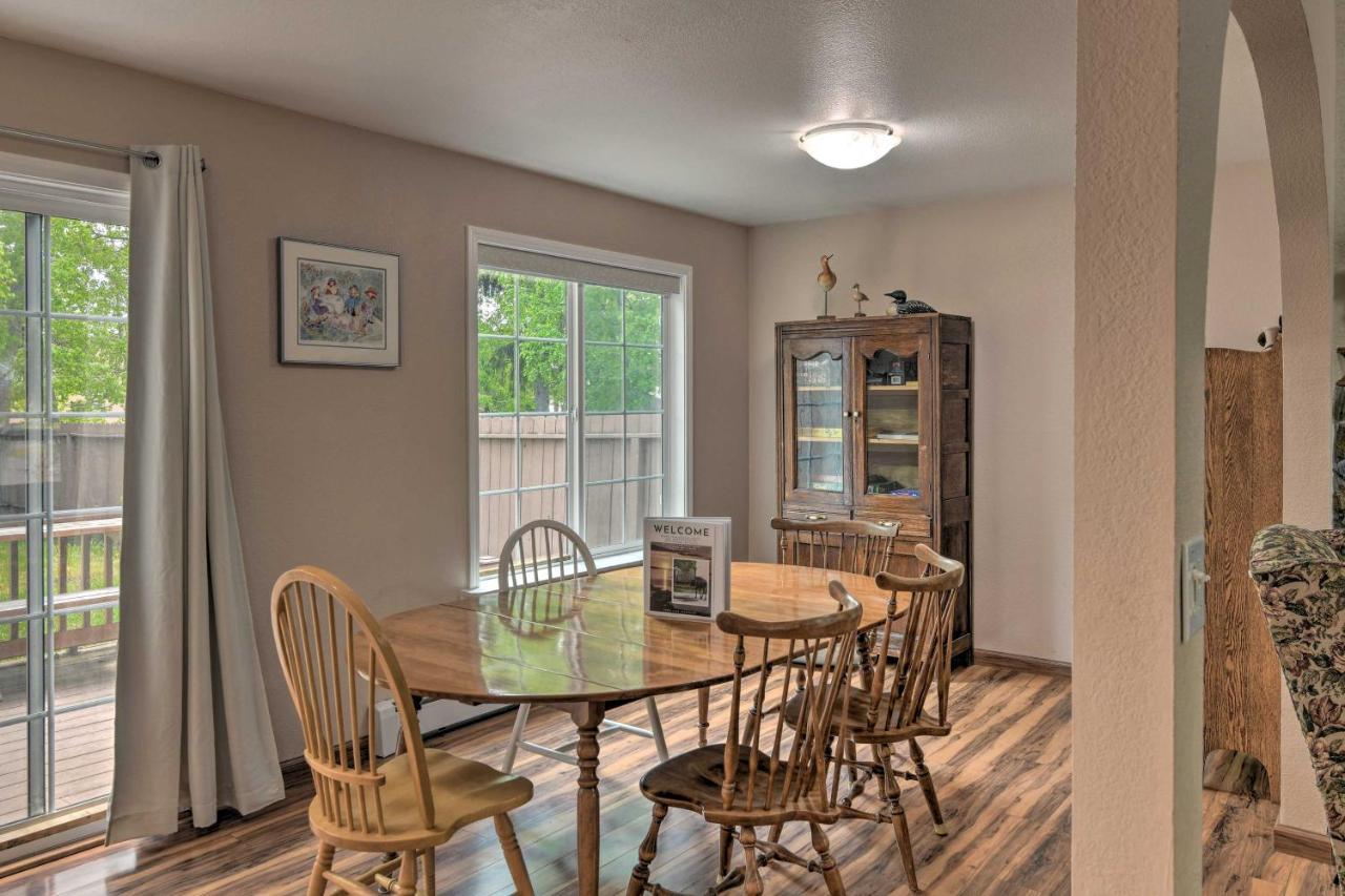 Pet Friendly Anchorage Retreat With Deck And Yard Exterior foto